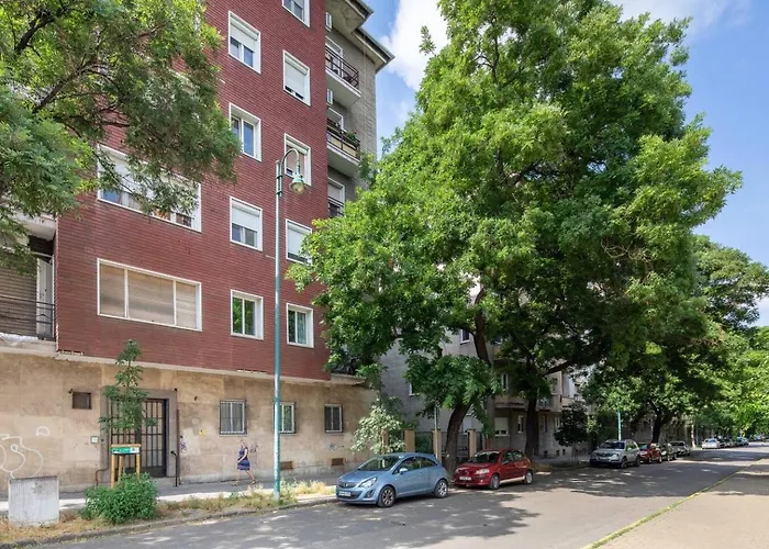 Apartament River View With Balcony