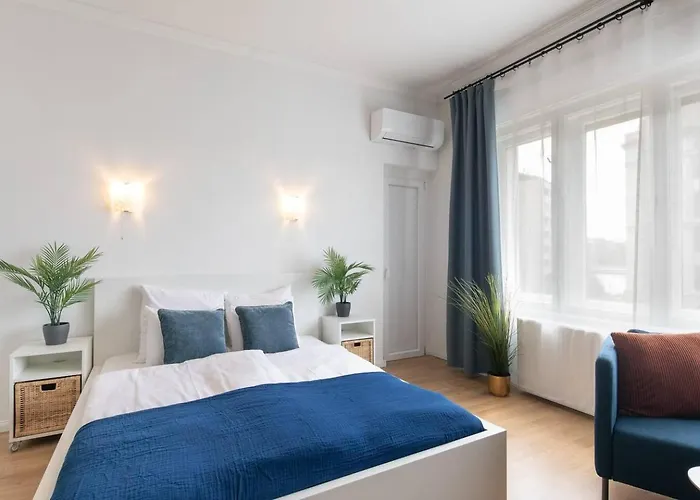 River View With Balcony Apartament