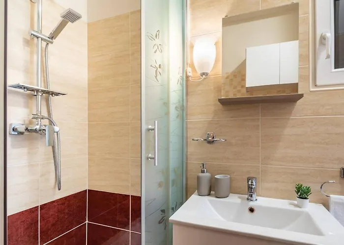 Apartament River View With Balcony